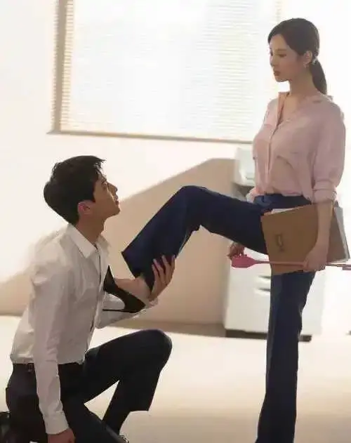西檬之家-字母圈女王是什么？新手全面指南